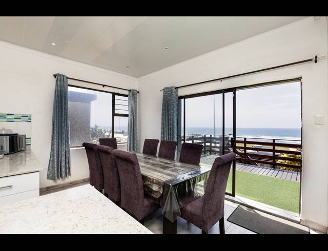 6 BEDROOM FREEHOLD FOR SALE IN BLUFF